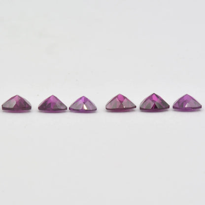 Lot de 6 Grenat Rhodolite Trillion 2,91 ct