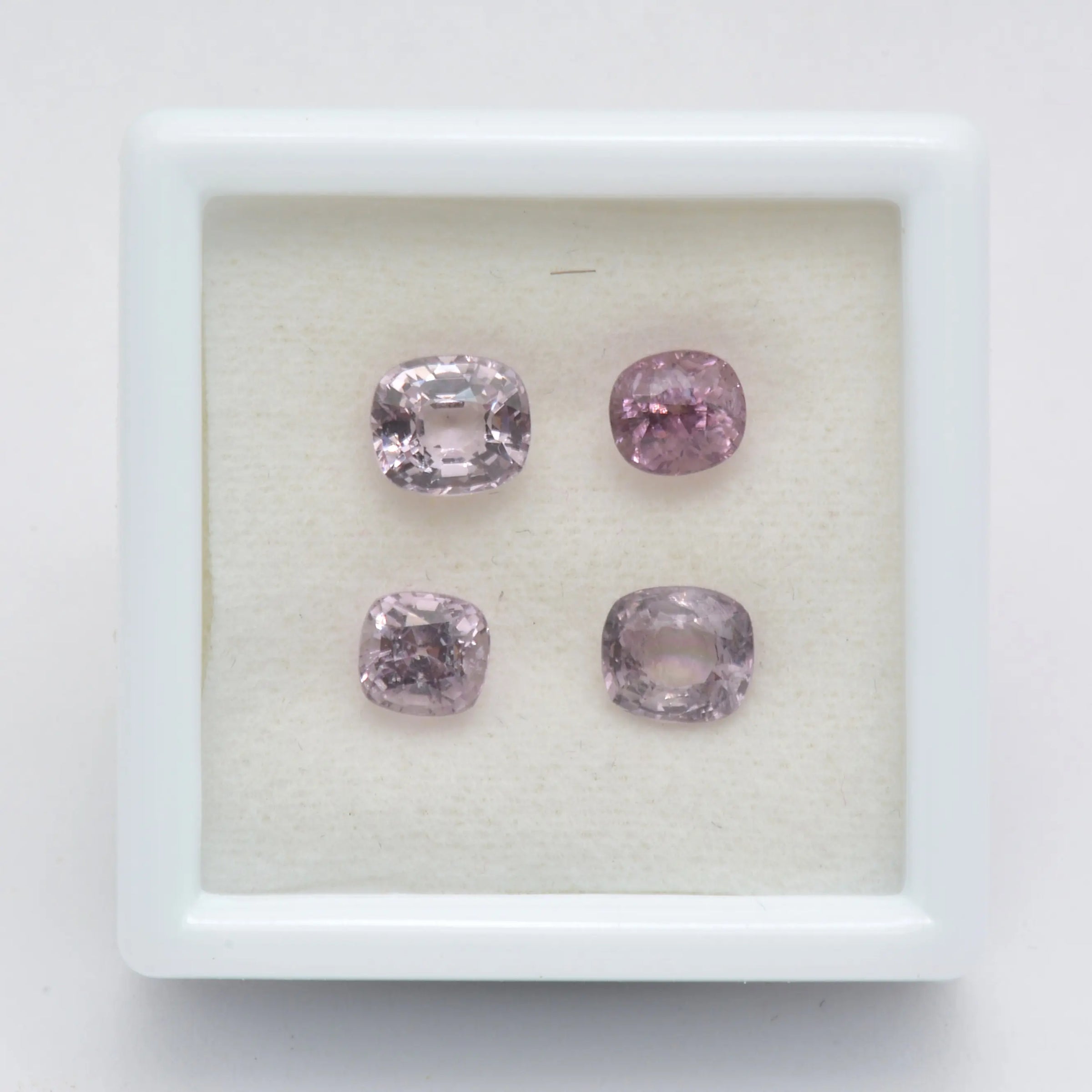 Lot de Spinelle Rose Coussin 2,22 ct