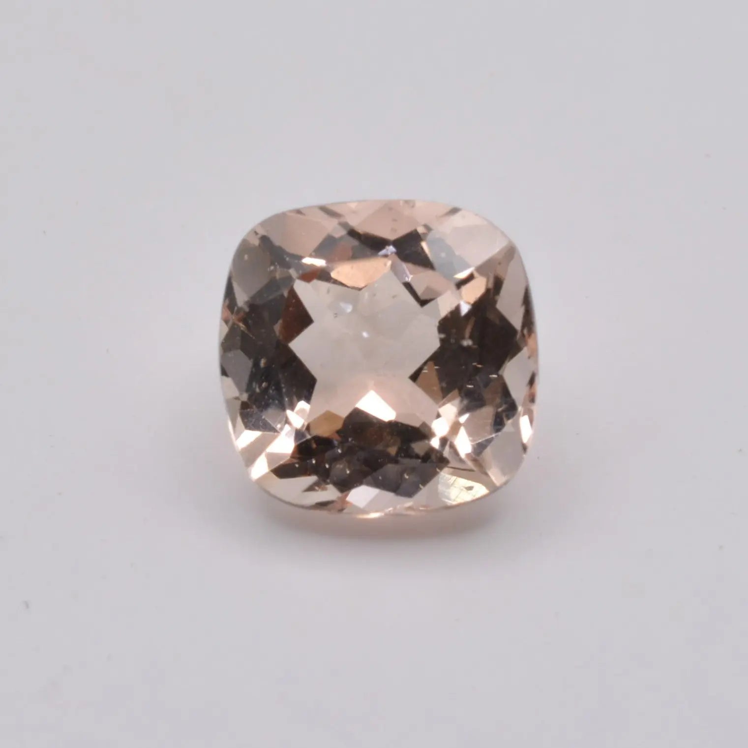 Pierre taillée Morganite Coussin 2,04ct