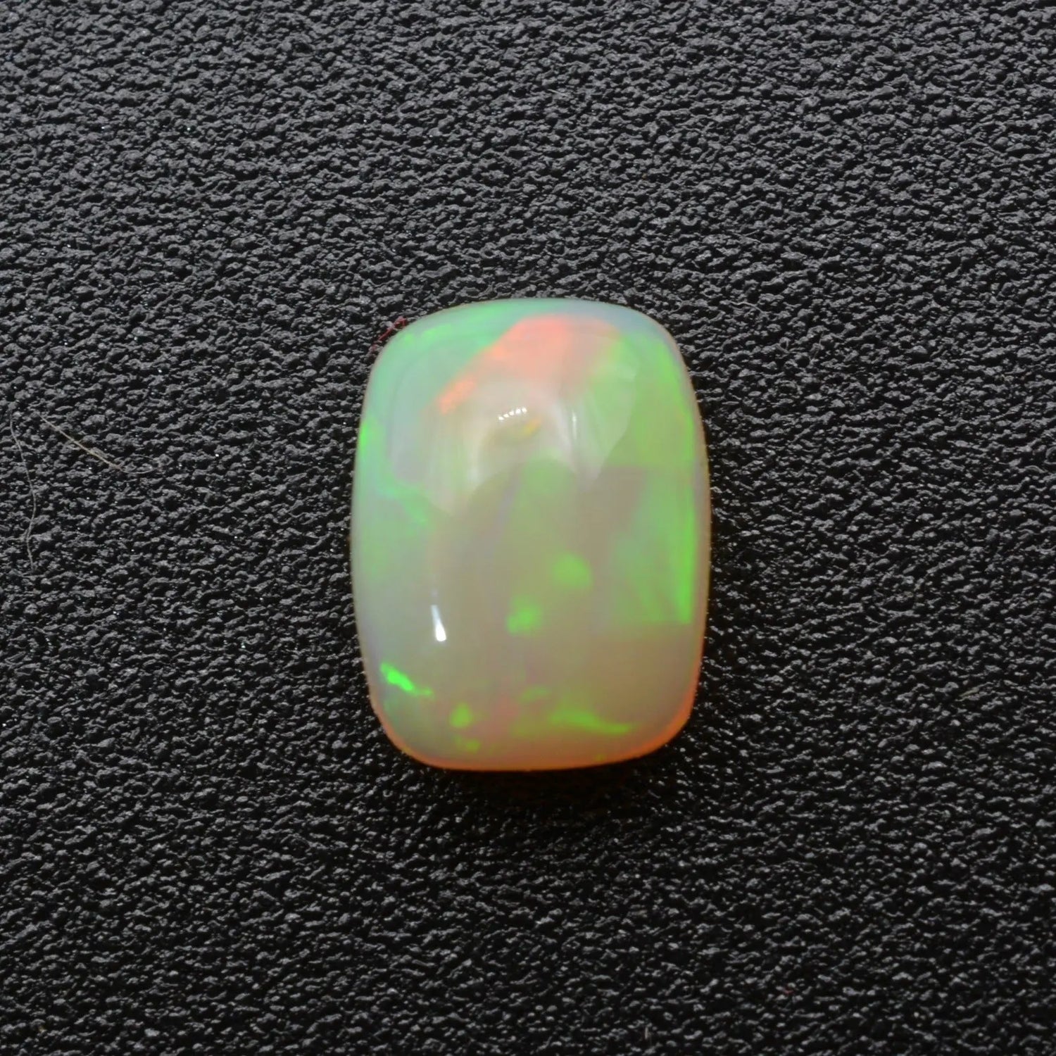 Pierre taillée Opale 0,91ct