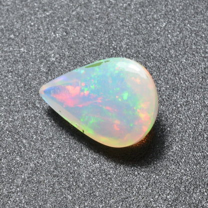 Opale Cabochon Poire 2,76ct - PASSOT GEMS