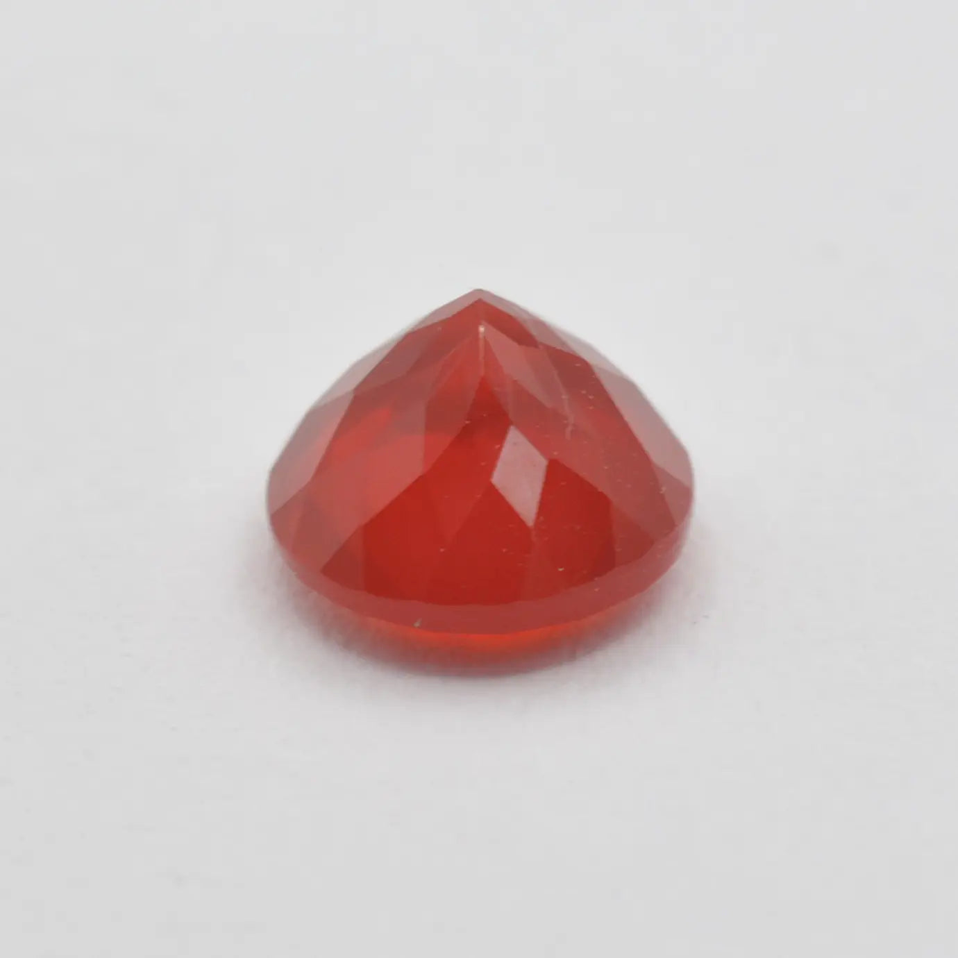 Pierre taillée Opale de feu Ovale 0,58 ct 