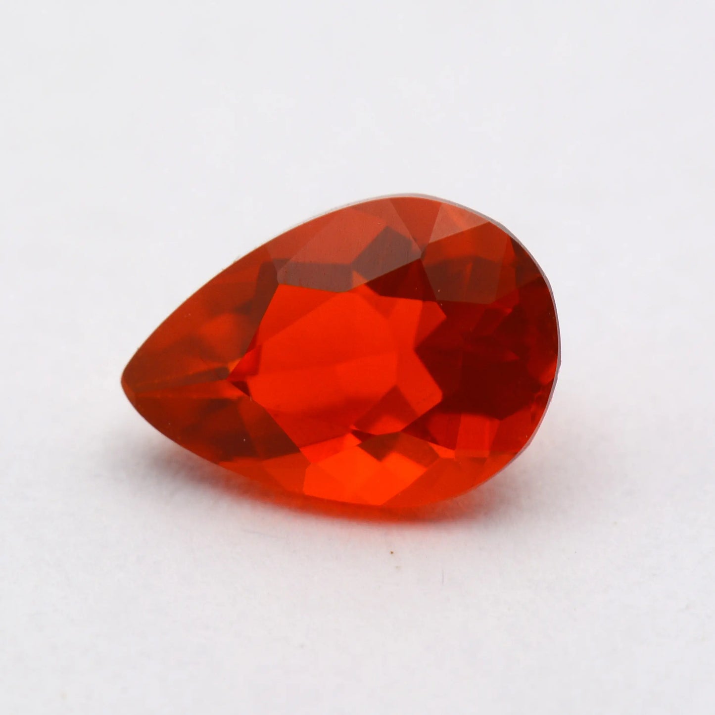 Opale de feu Poire 0,58 ct