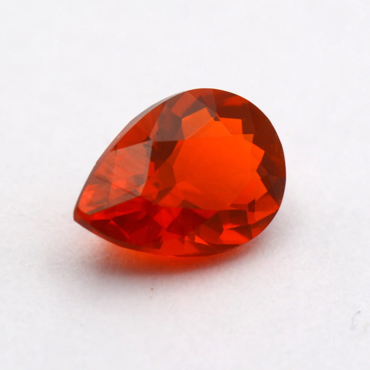 Opale de feu Poire 0,58 ct