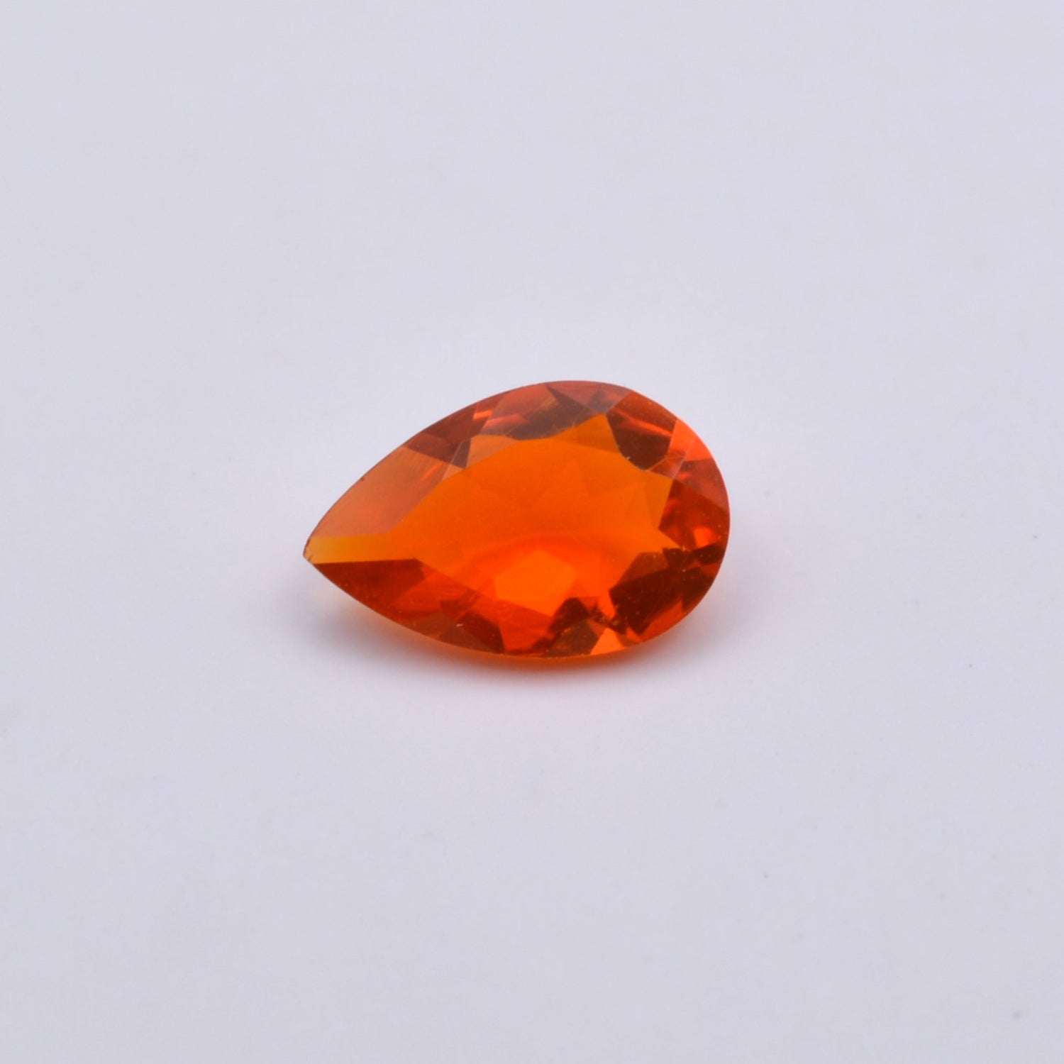 Pierre taillée Opale de feu 0,27ct