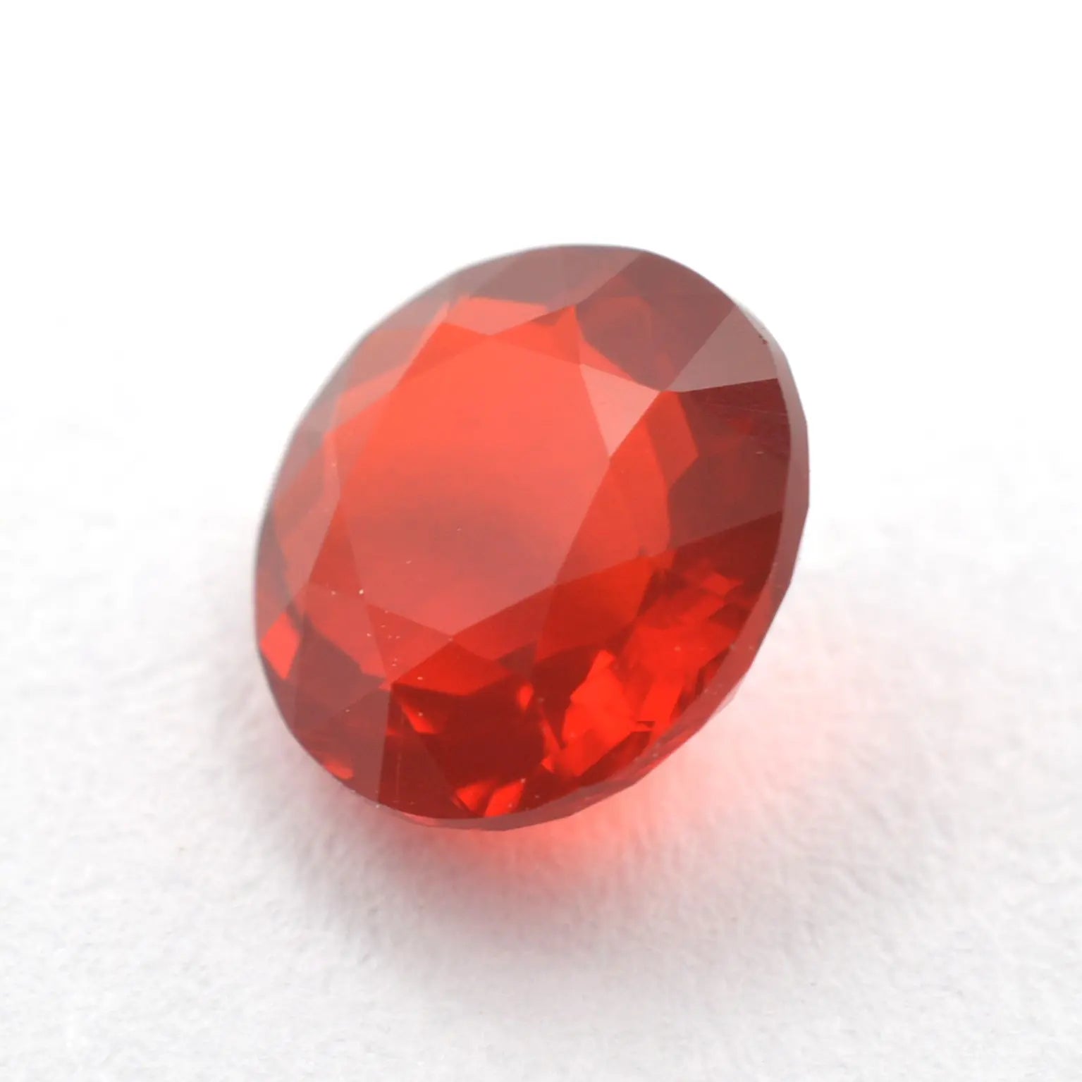 Pierre taillée Opale de feu Ronde 0,45 ct 