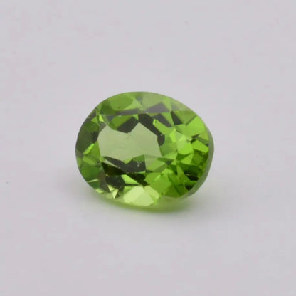 Péridot Ovale 2,47ct - pierre précieuse - gemme