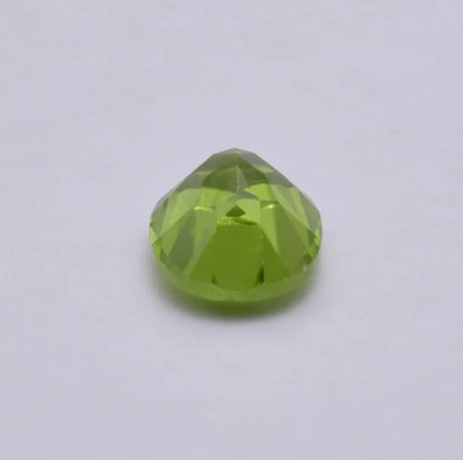 Péridot Ovale 2,28ct - pierre précieuse - gemme