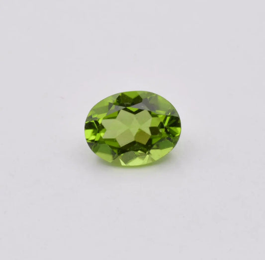 Péridot Ovale 2,15ct - pierre précieuse - gemme