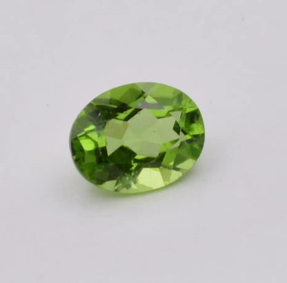 Péridot Ovale 2,23ct - pierre précieuse - gemme