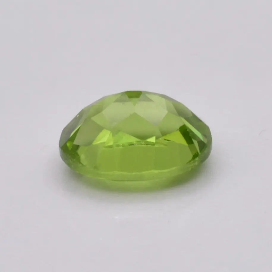 Pierre taillée Péridot Ovale 2,28ct
