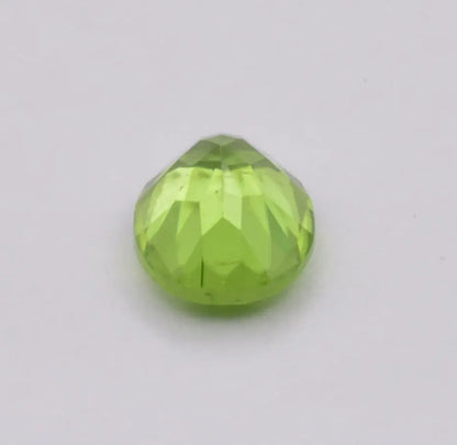 Péridot Ovale 2,23ct - pierre précieuse - gemme