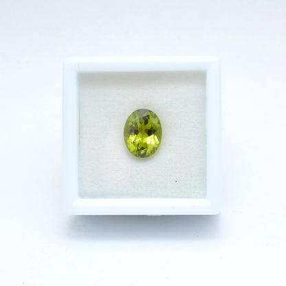 Pierre taillée Péridot Ovale 2,09ct