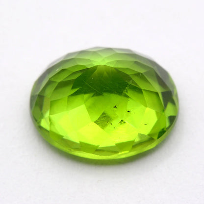 Péridot Ovale 5,89 ct