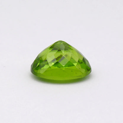 Péridot Ovale 5,89 ct