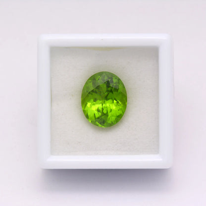 Péridot Ovale 5,89 ct