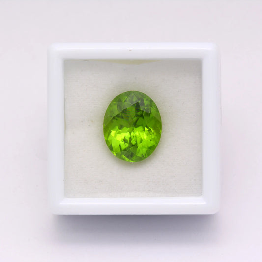 Péridot Ovale 5,89 ct