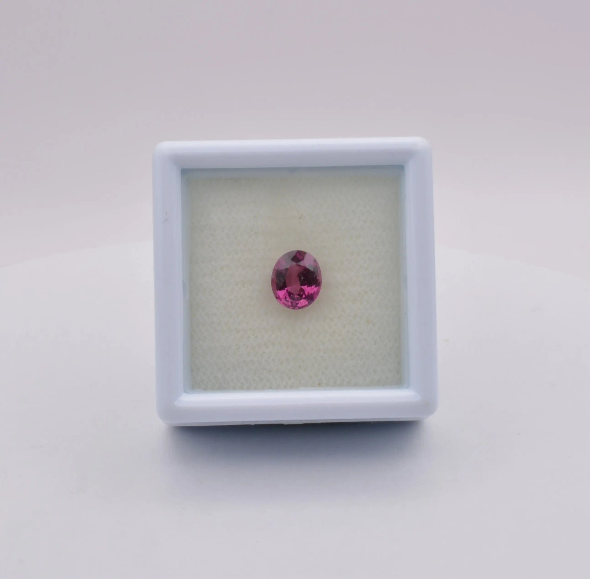 Grenat Rhodolite 0,99ct - pierre précieuse - gemme