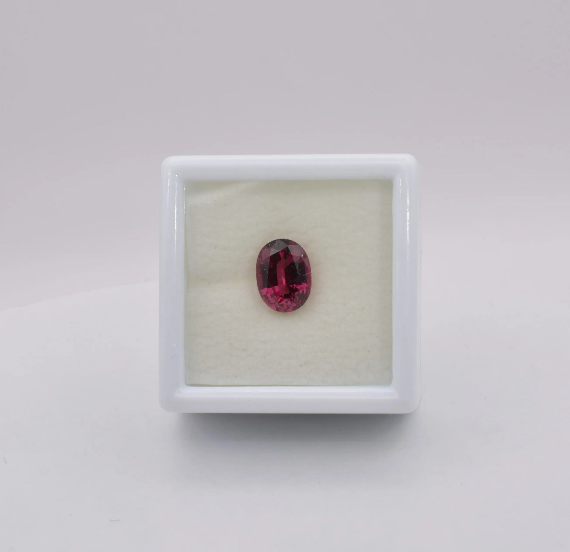 Grenat Rhodolite 1,79ct - pierre précieuse - gemme
