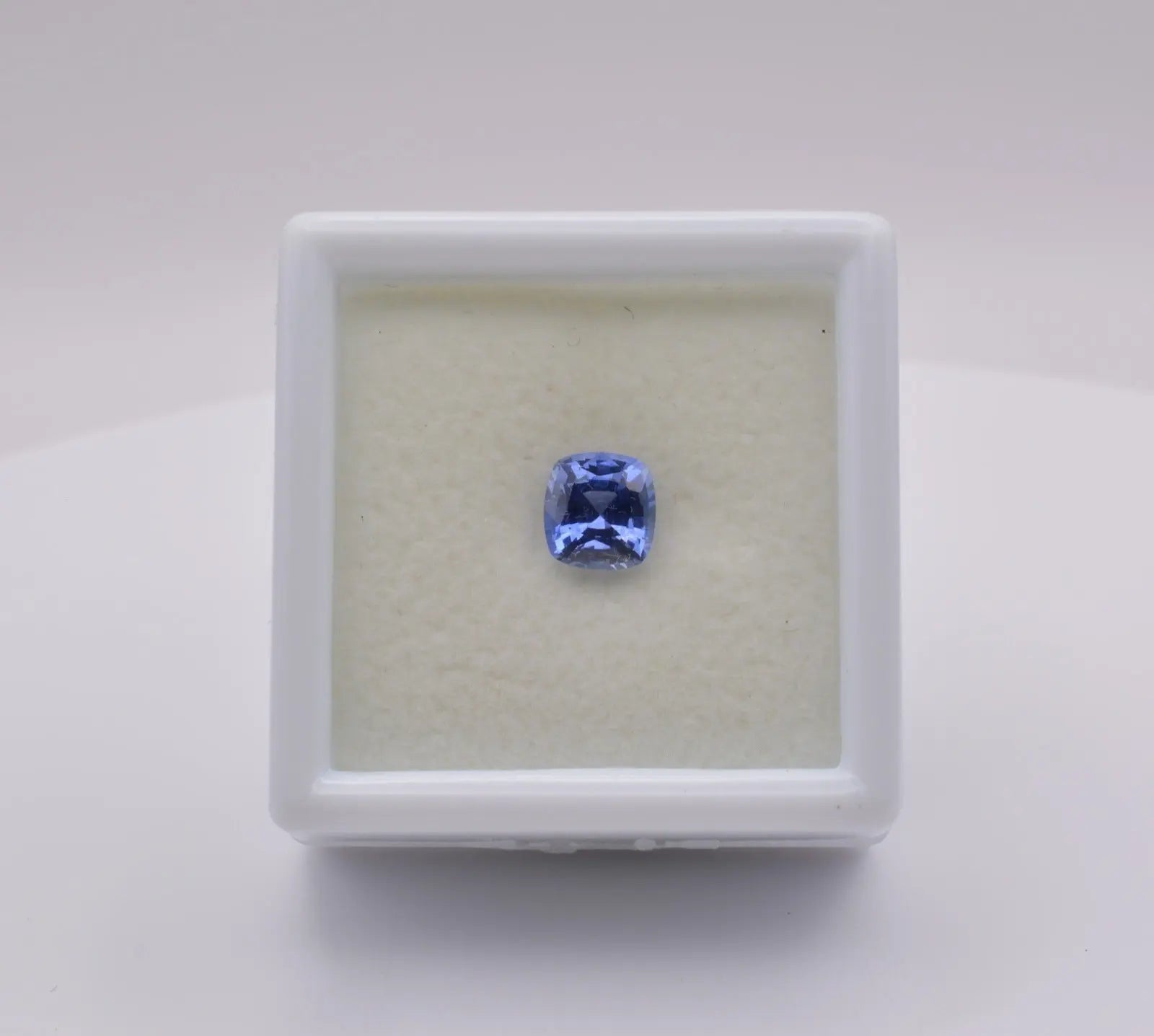 Saphir Coussin Carré 0,83ct - pierre précieuse - gemme