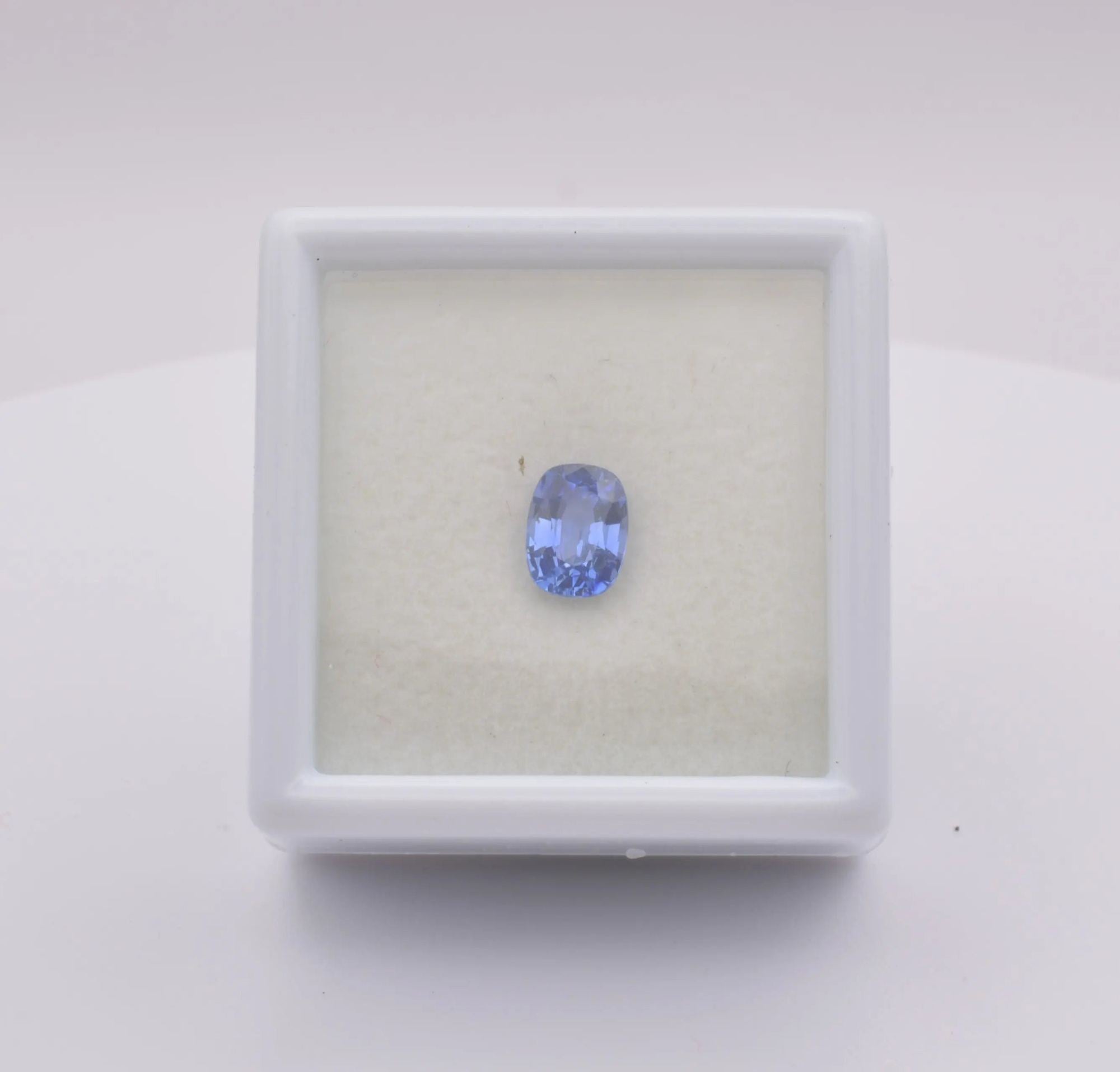 Saphir Coussin Rectangle 0,77ct - pierre précieuse - gemme