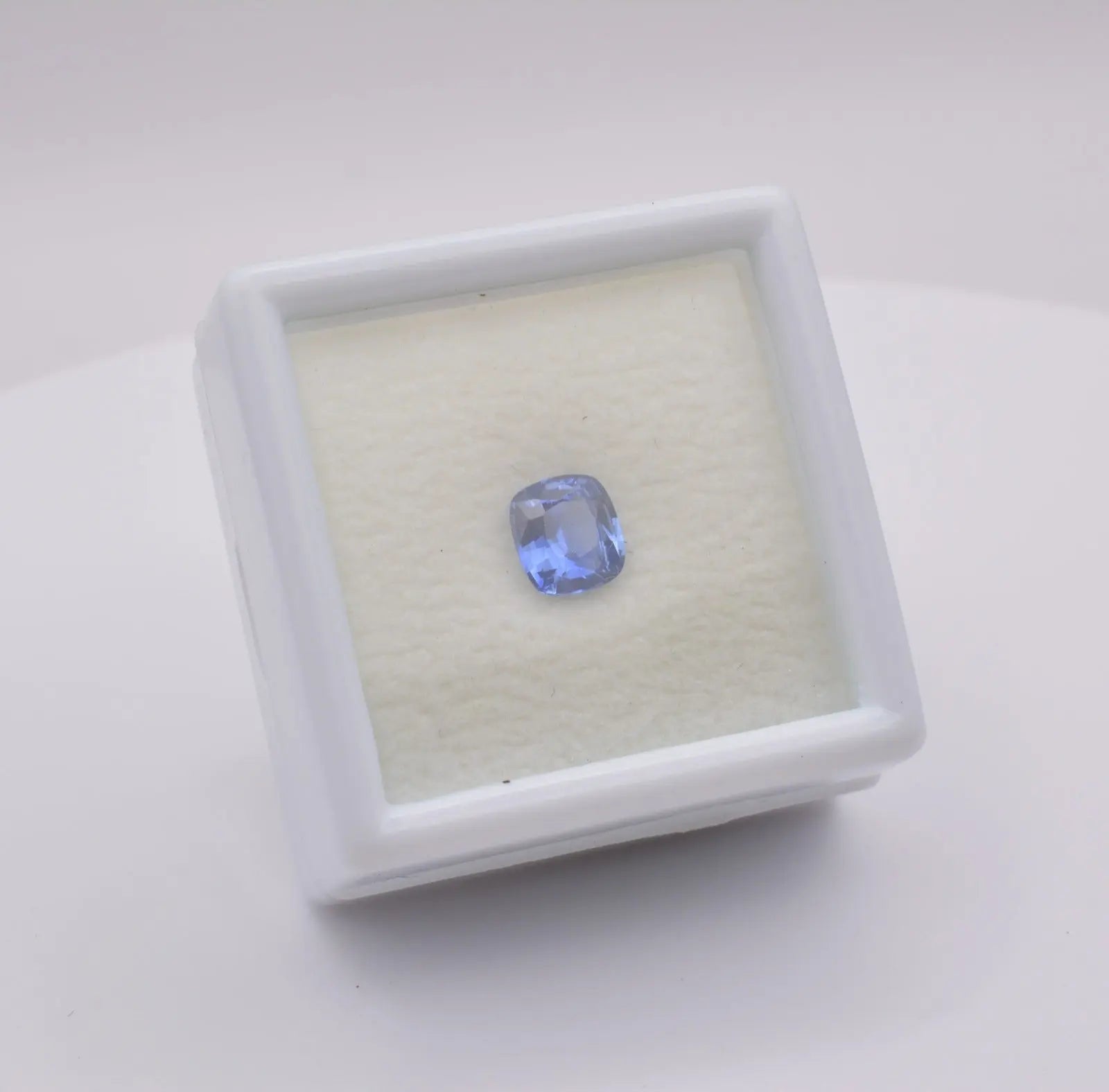 Saphir Coussin Carré 0,81ct - pierre précieuse - gemme