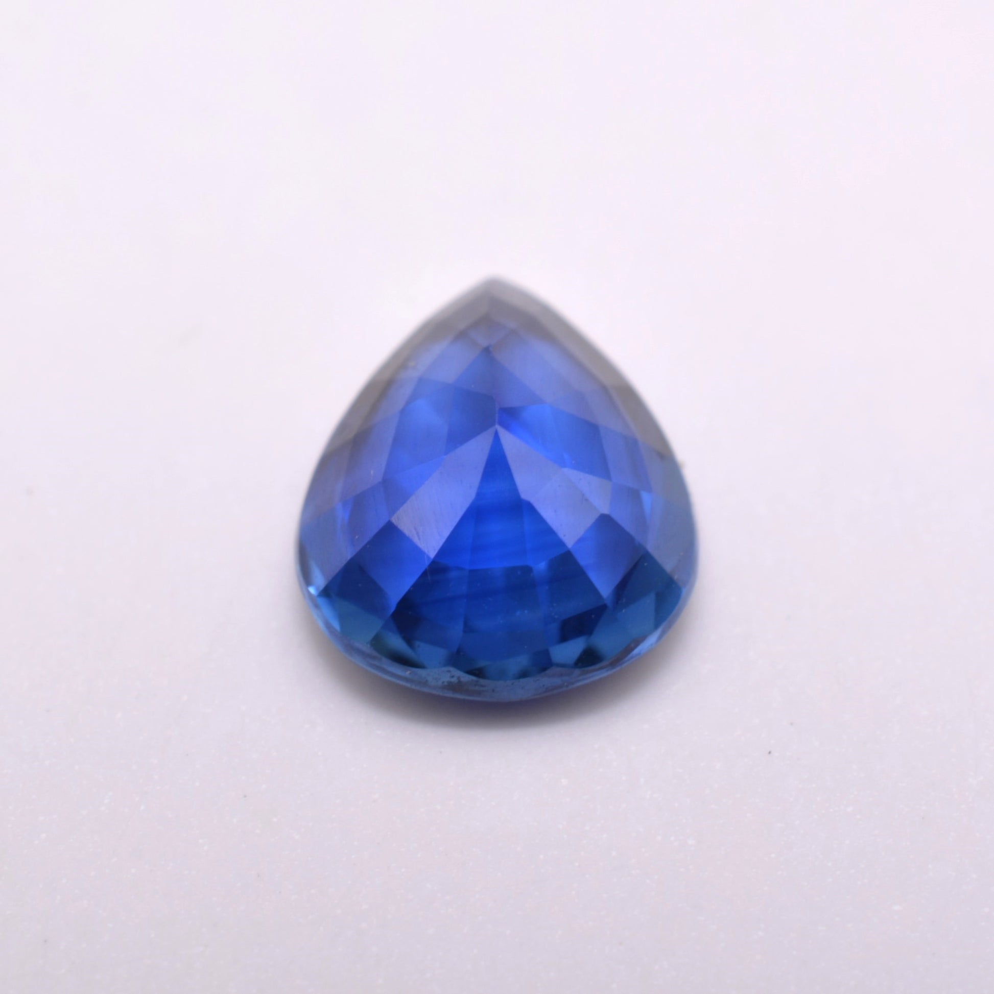 Saphir Poire 0,69ct - pierre précieuse - gemme