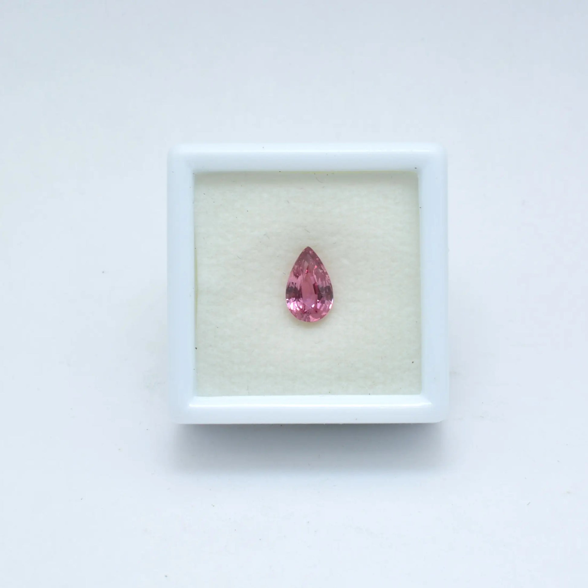 Saphir Rose Poire 1,03 ct