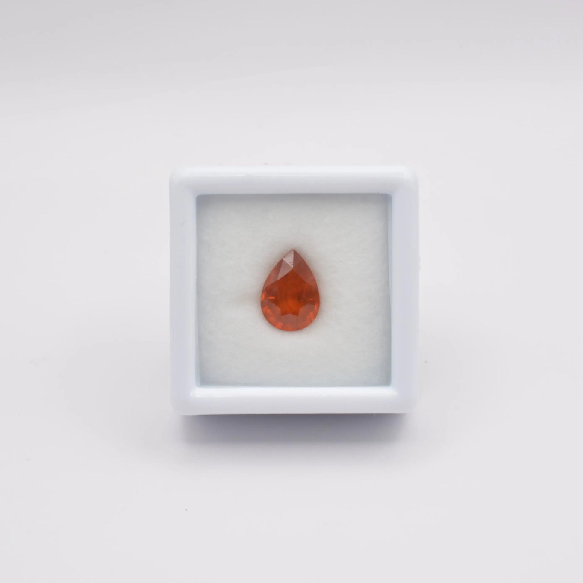 Grenat Spessartite Poire 2,57ct - pierre précieuse - gemme
