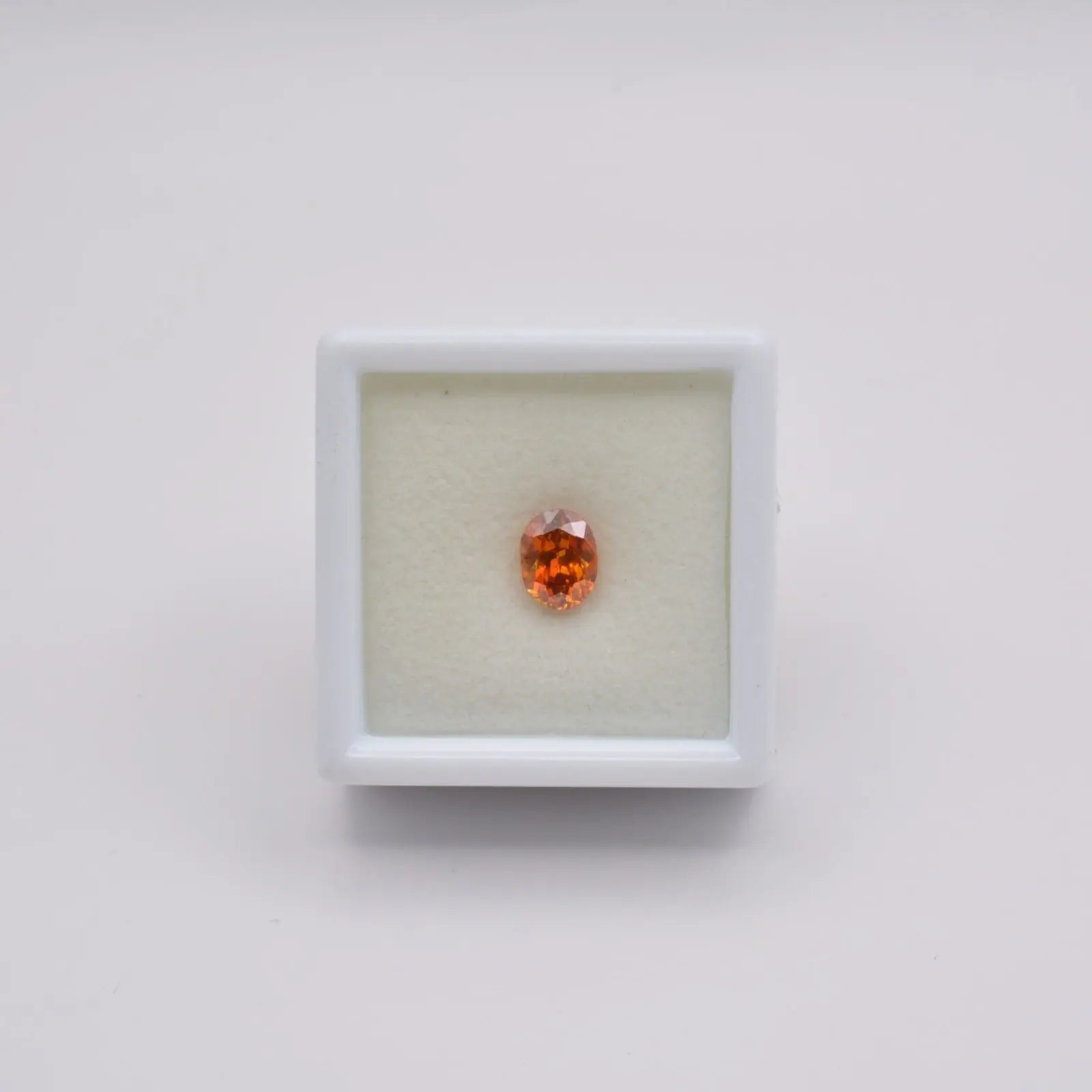 Pierre taillée Sphalérite 0,93ct