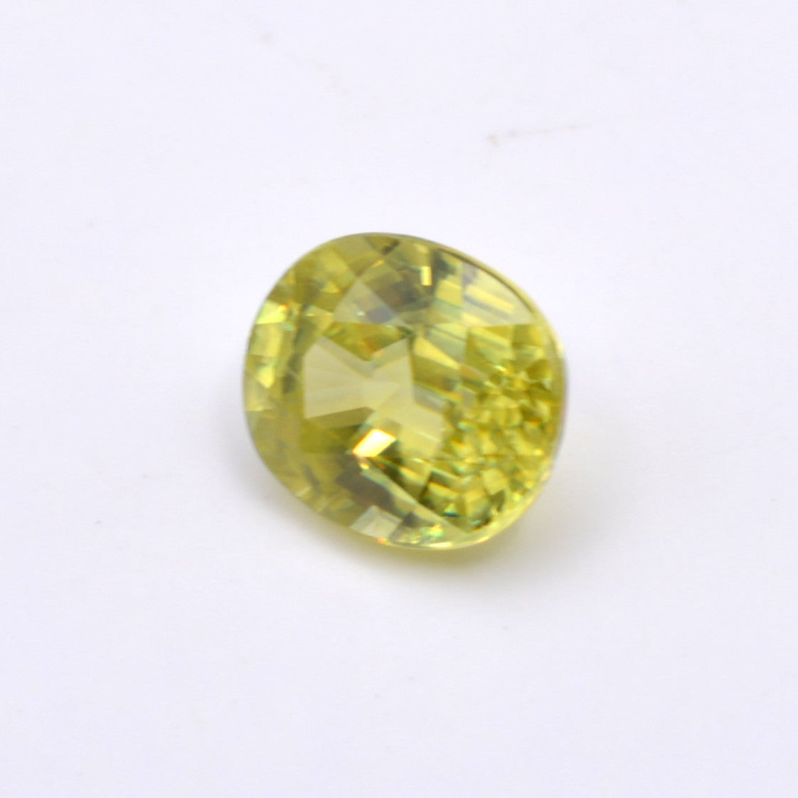 Sphène ou Titanite Ovale 0,71ct Pierre précieuse