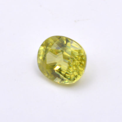 Sphène ou Titanite Ovale 0,71ct Pierre précieuse