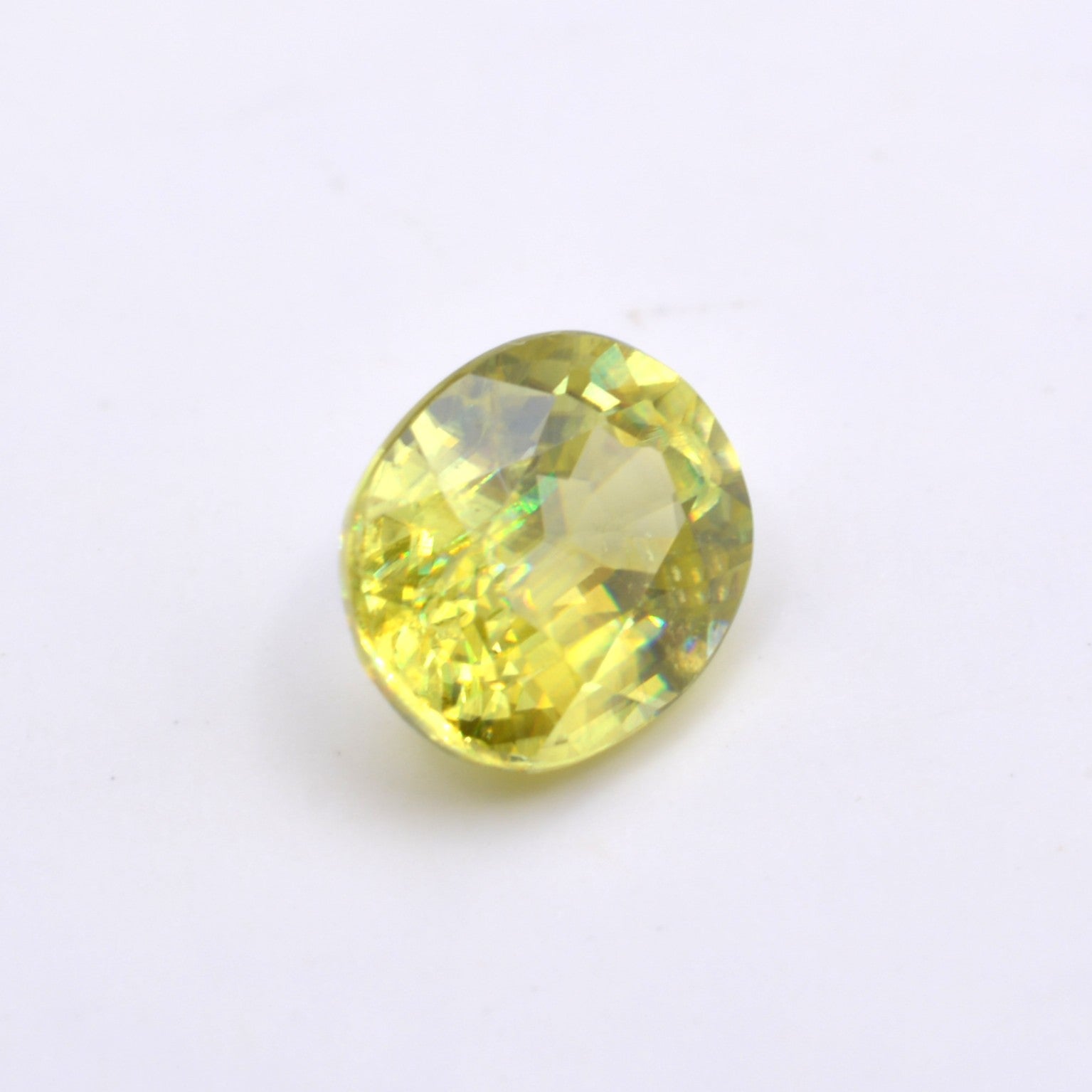 Sphène ou Titanite Ovale 0,71ct Pierre précieuse