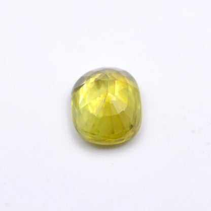 Sphène ou Titanite Ovale 0,77ct Pierre précieuse