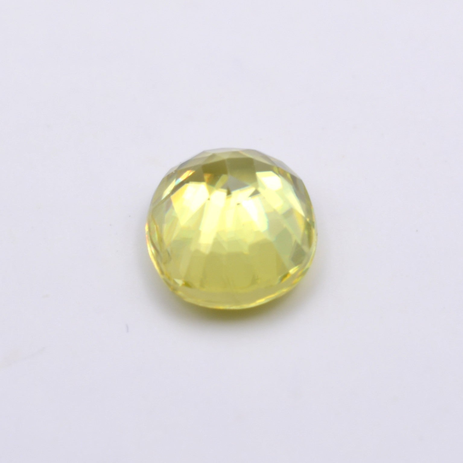 Sphène ou Titanite Ovale 0,71ct Pierre précieuse