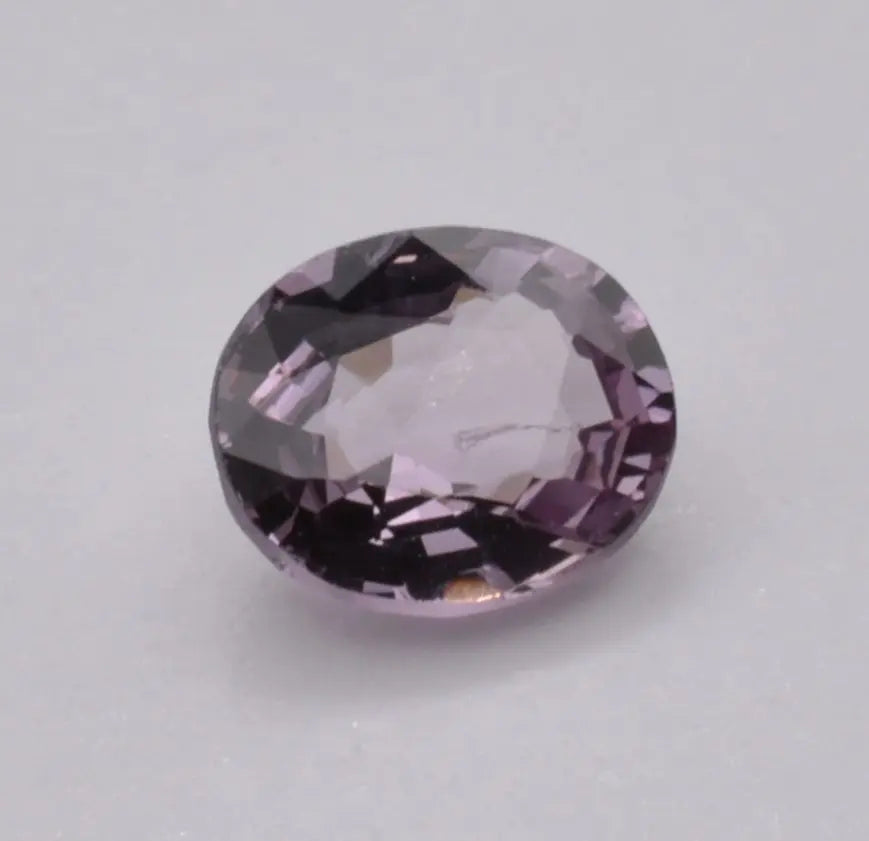 Spinelle Ovale 0,94ct - pierre précieuse - gemme