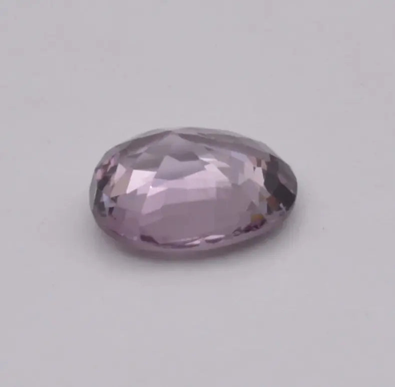 Spinelle Ovale 0,94ct - pierre précieuse - gemme