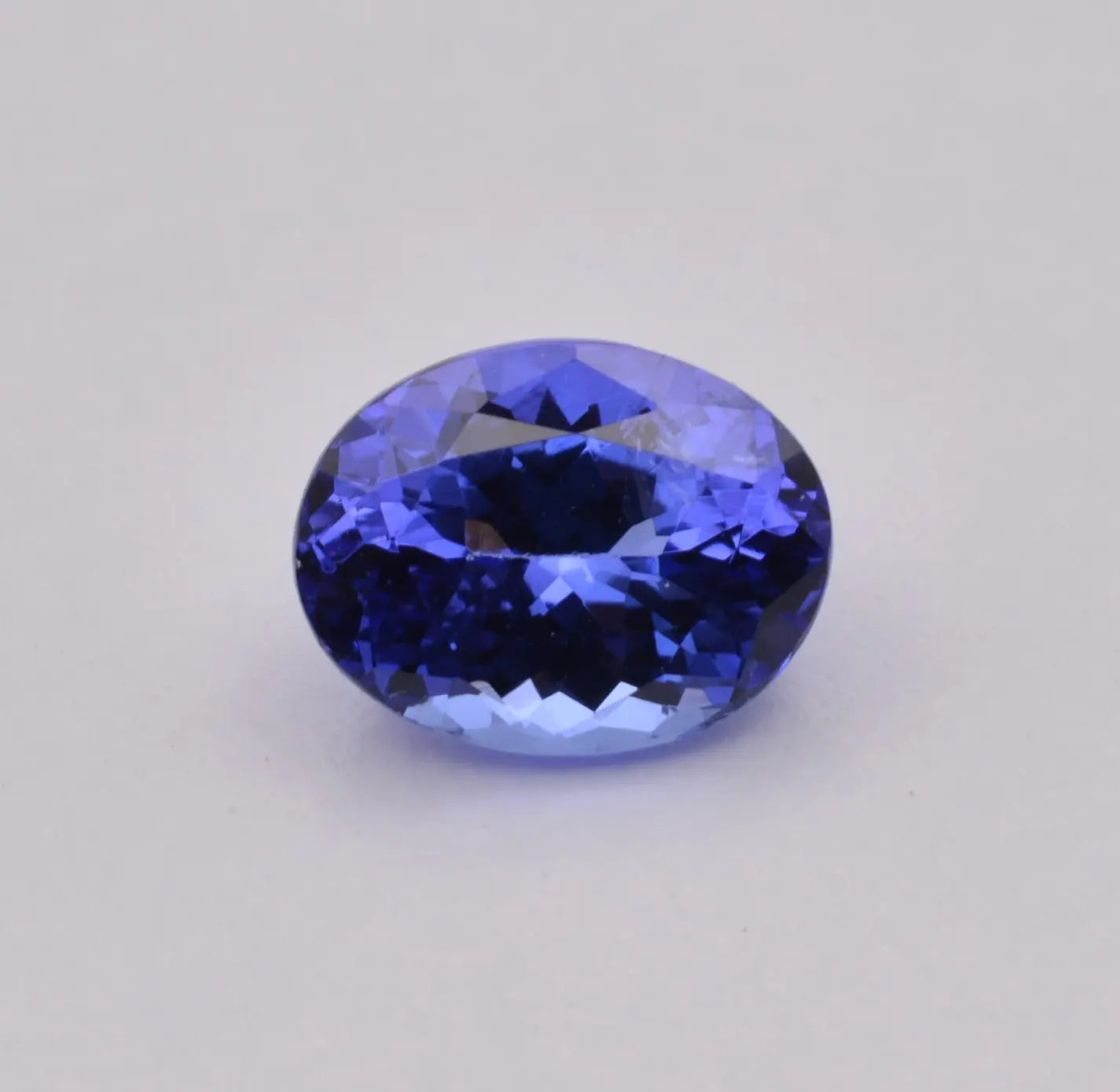 Pierre taillée Tanzanite Ovale 2,17ct