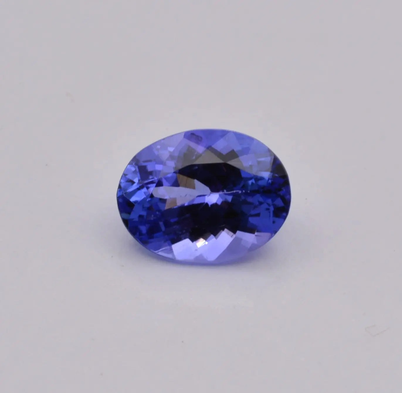 Pierre taillée Tanzanite Ovale 1,89ct