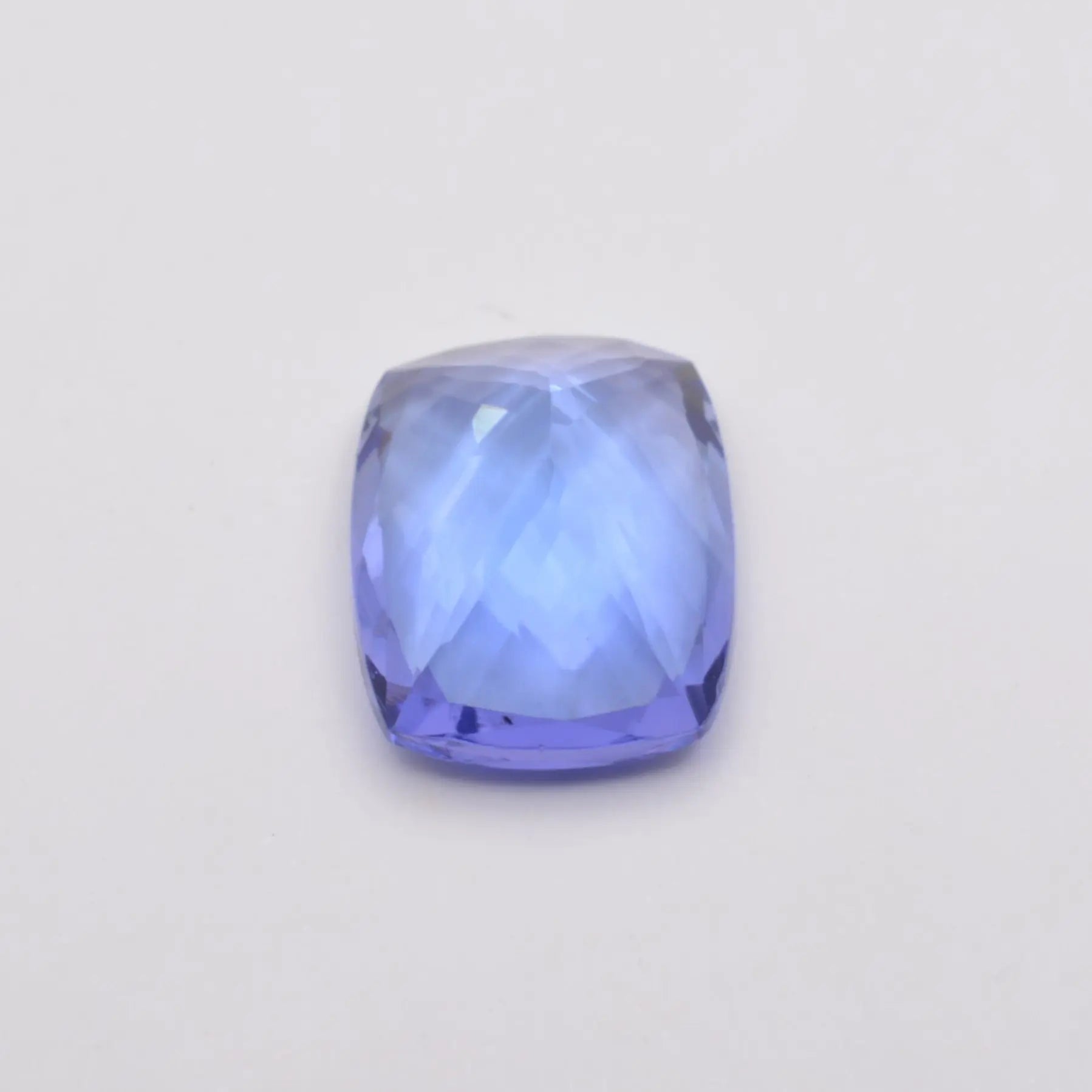 Pierre taillée Tanzanite Coussin Rectangle 1,96ct