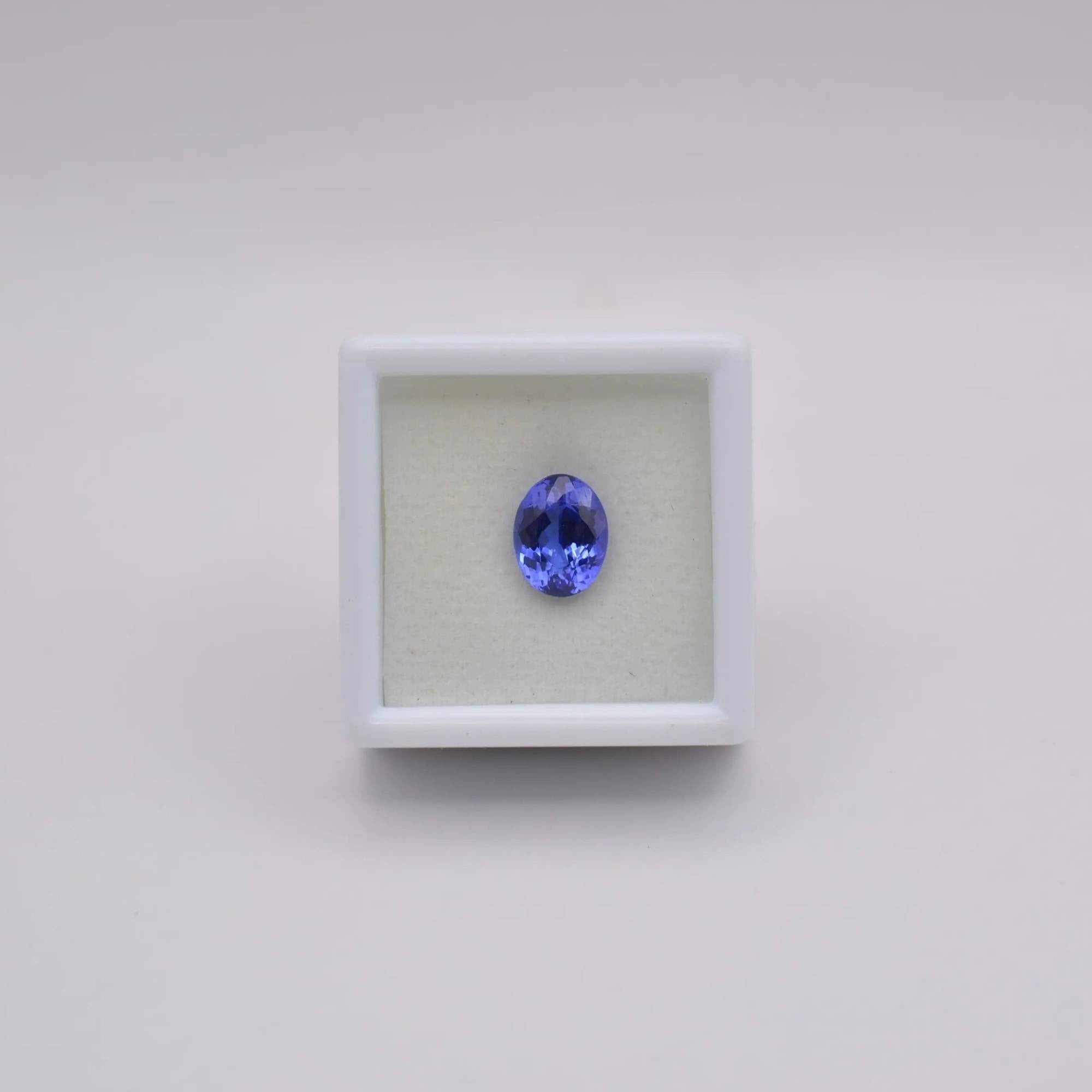 Pierre taillée Tanzanite Ovale 2,12ct
