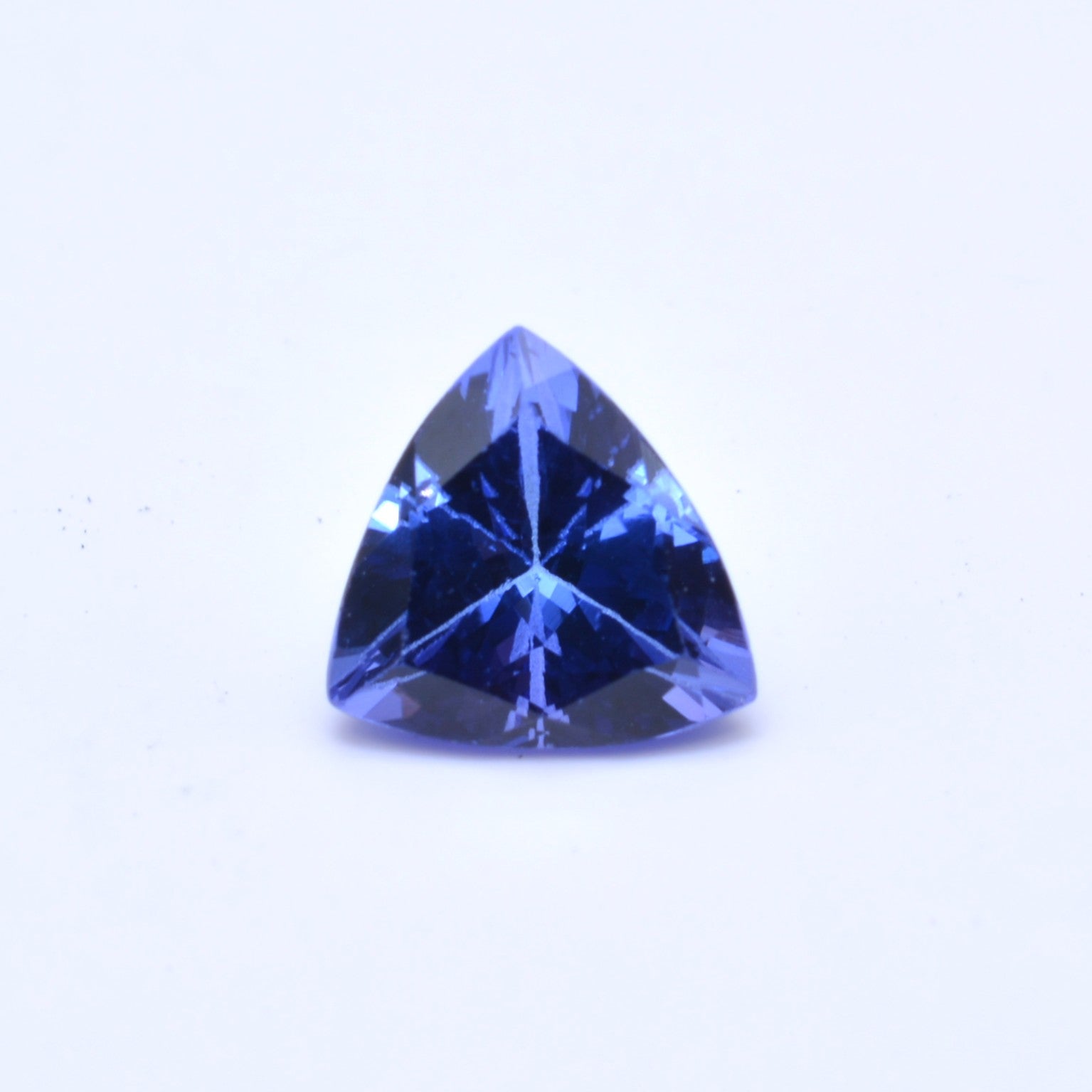 Pierre taillée Tanzanite Trillion 1,30ct