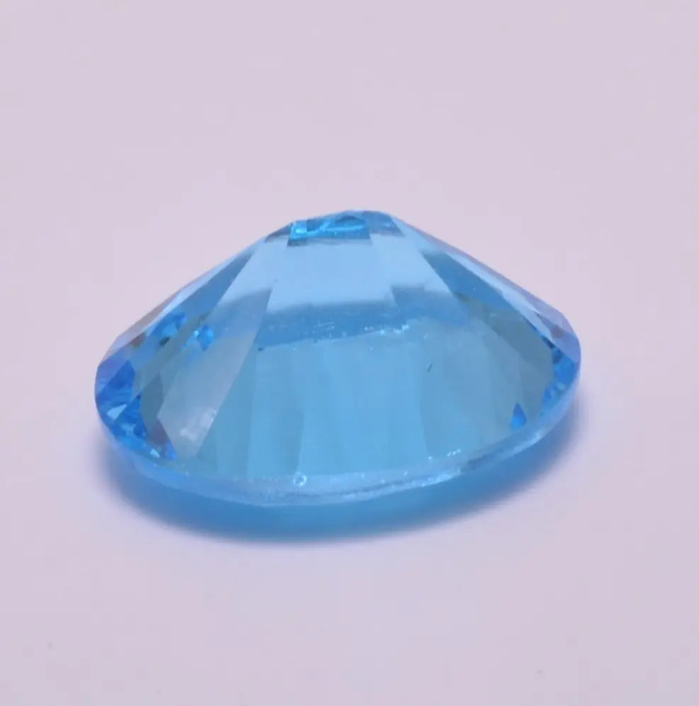 Topaze Ovale 6,93ct - pierre précieuse - gemme