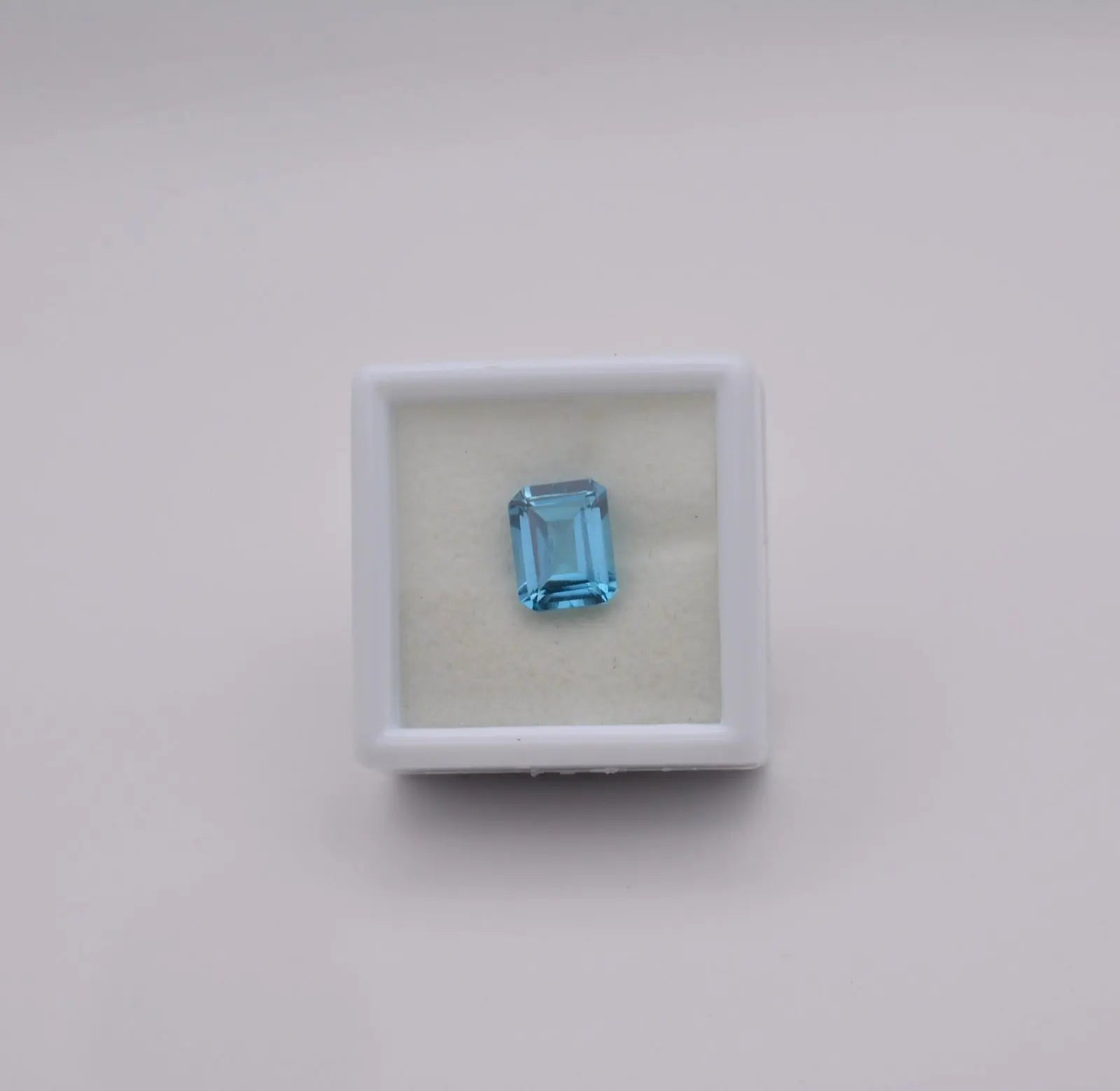 Topaze Rectangle 3,01ct - pierre précieuse - gemme