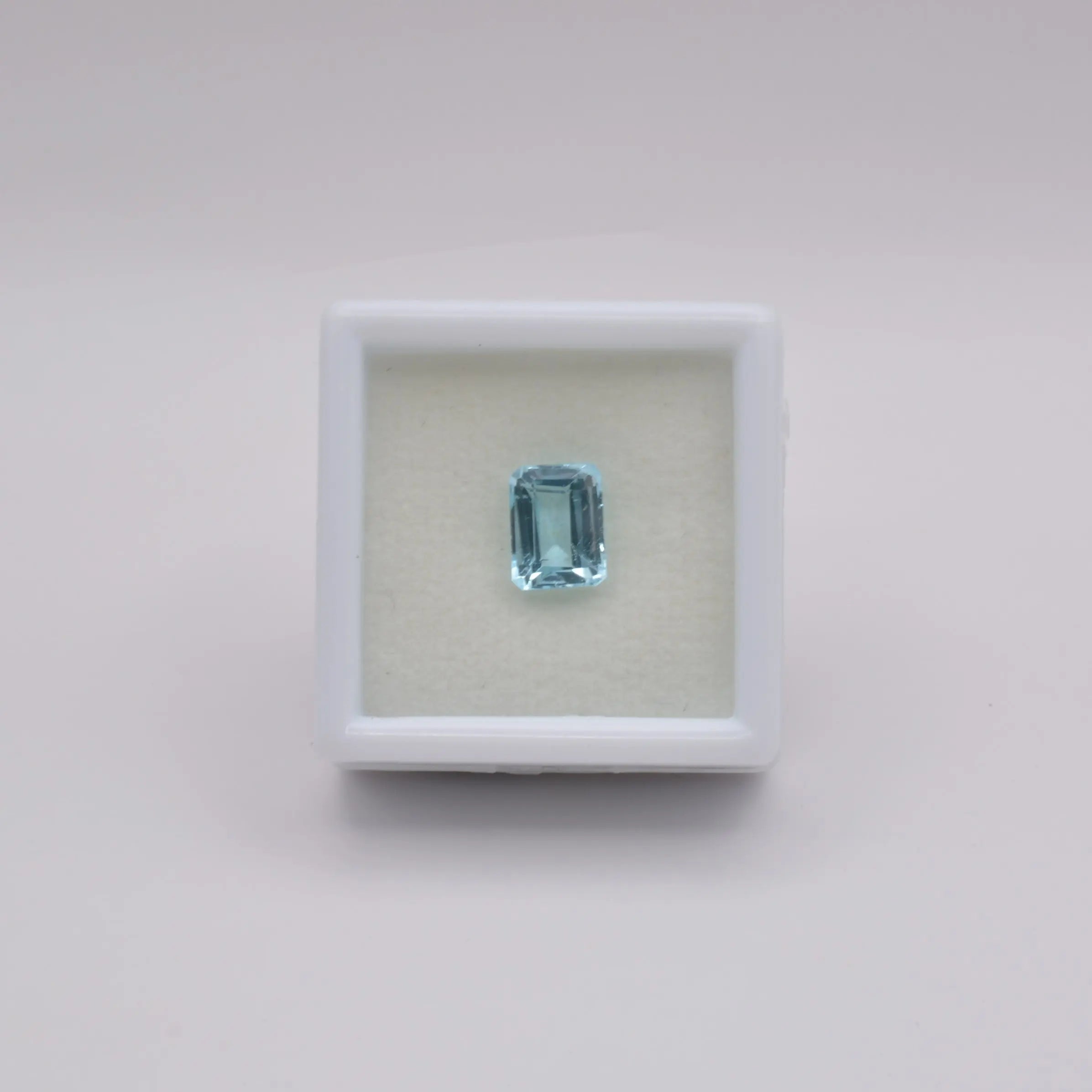 Topaze Rectangle 2,18ct - pierre précieuse - gemme