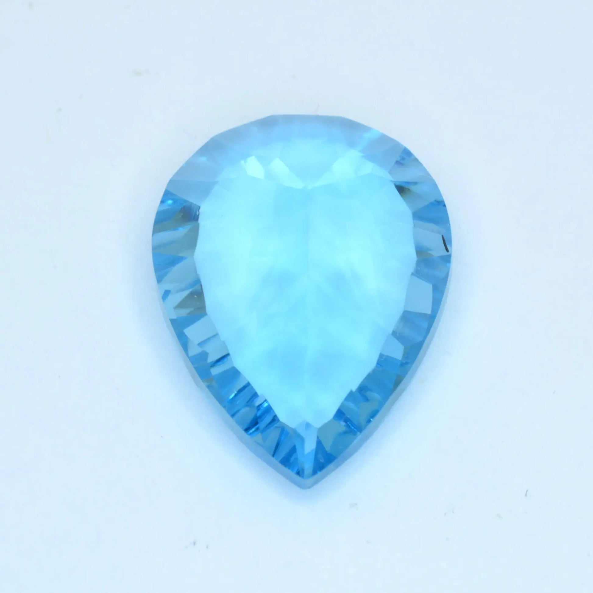 Topaze Bleue Poire 6,63 ct - 