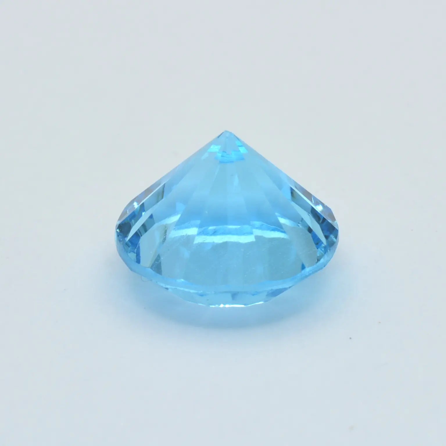 Topaze Bleue Ronde 7,61ct - 