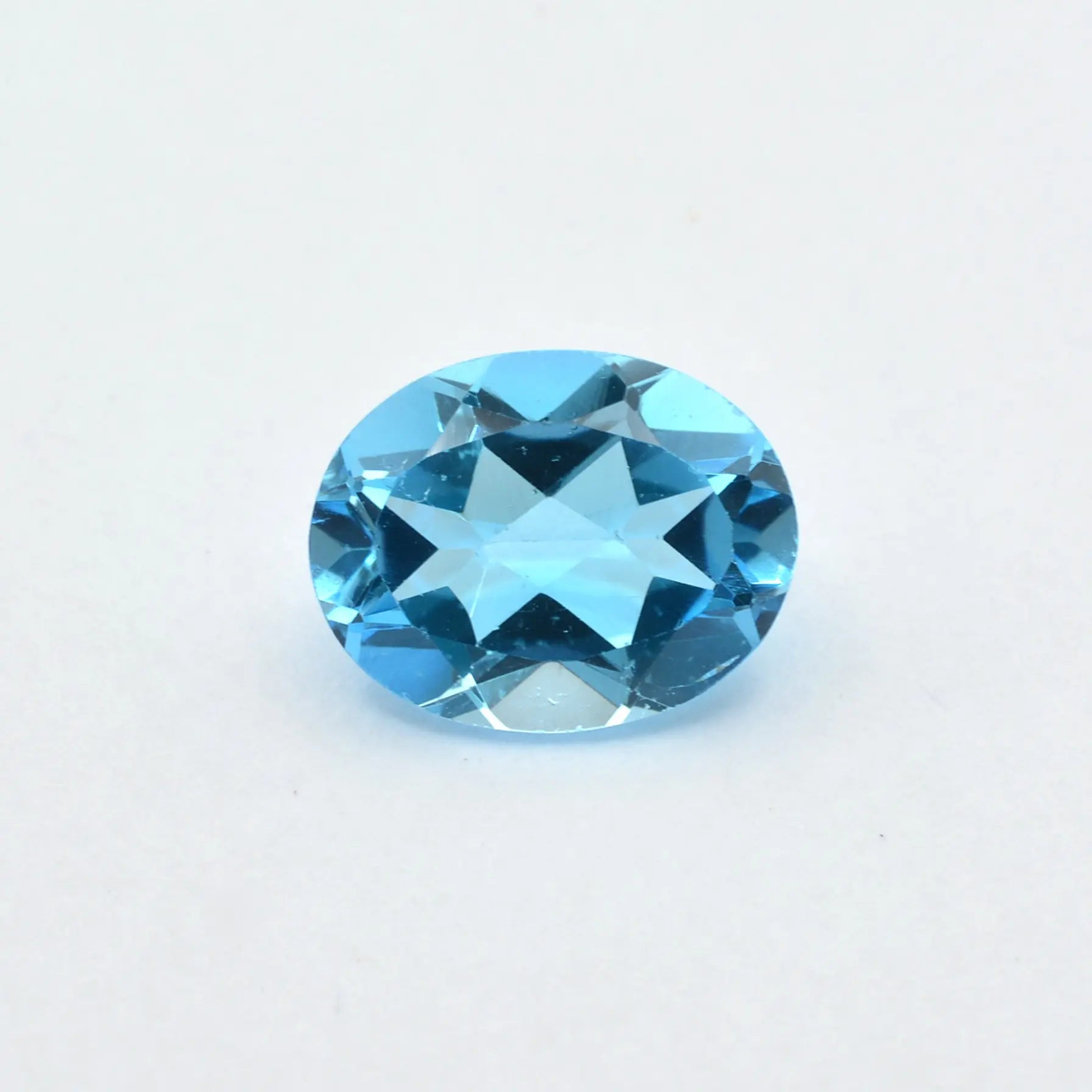 Topaze Bleue Ovale 2,17 ct - 