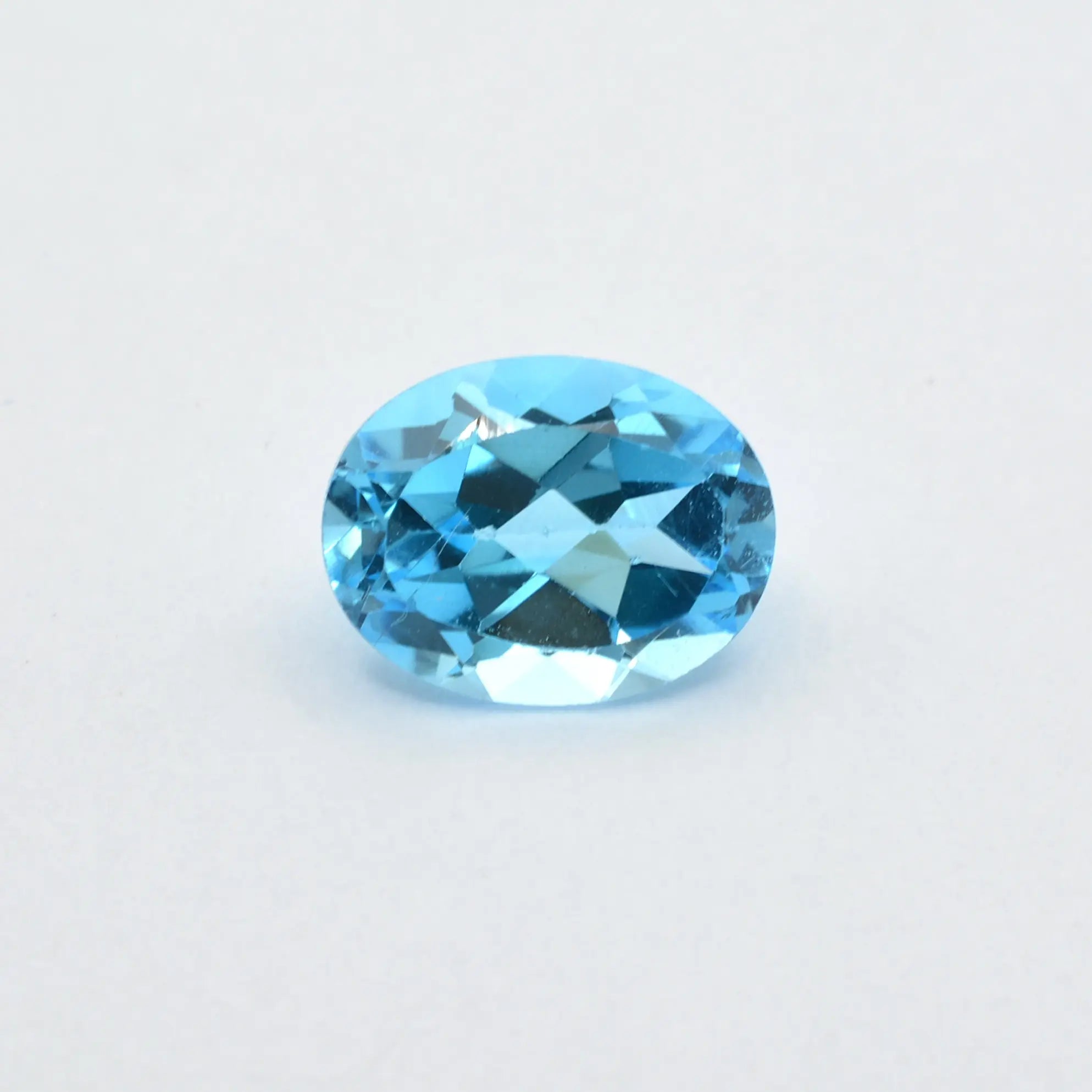 Topaze Bleue Ovale 2,26 ct - 