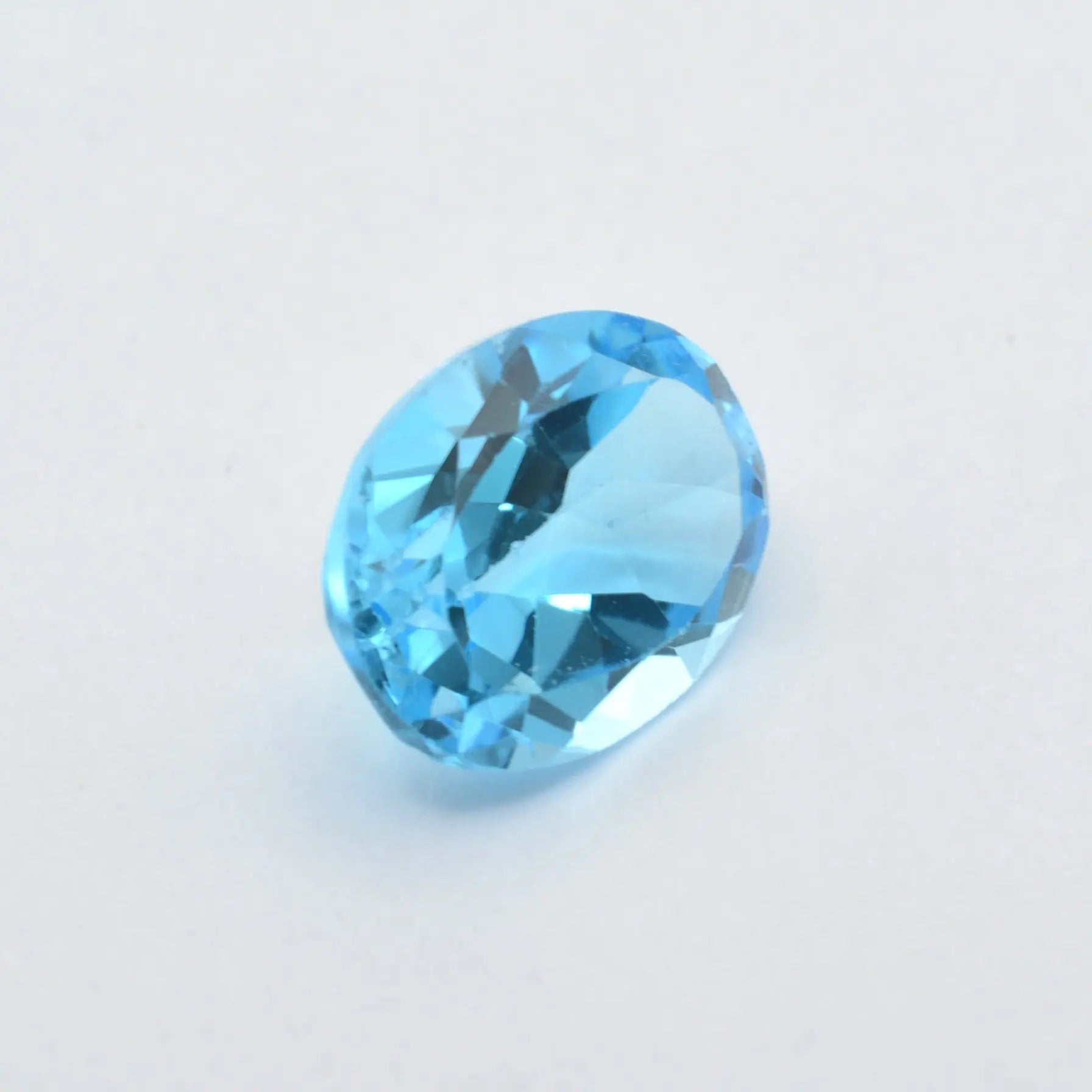 Topaze Bleue Ovale 2,26 ct - 
